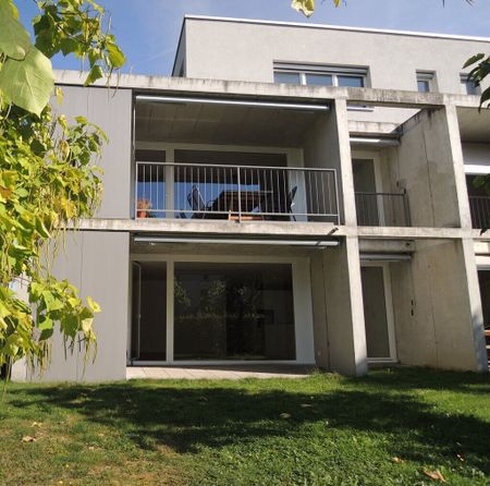 Auf zwei Etagen mit Sitzplatz und Balkon - Foto 2