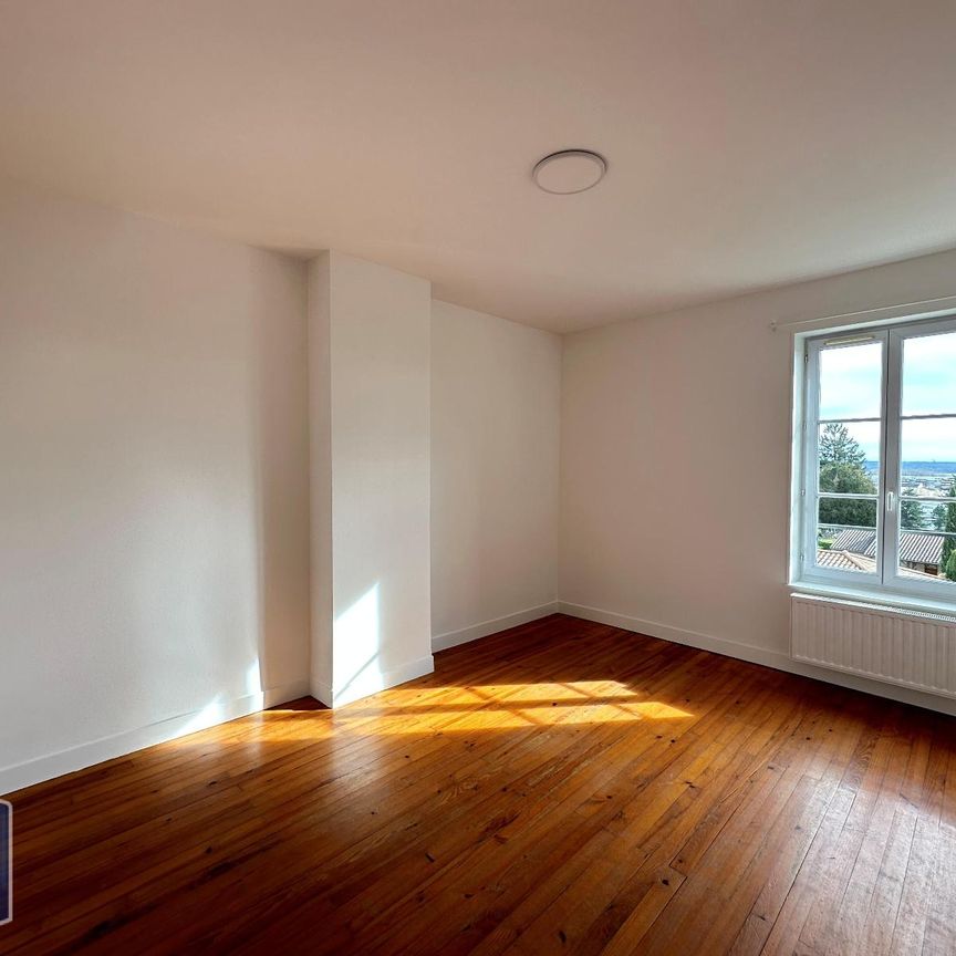 Location Appartement 4 pièces 74m² MACON 71000 - Photo 1