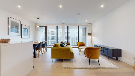 3 bedroom flat to rent - Photo 3