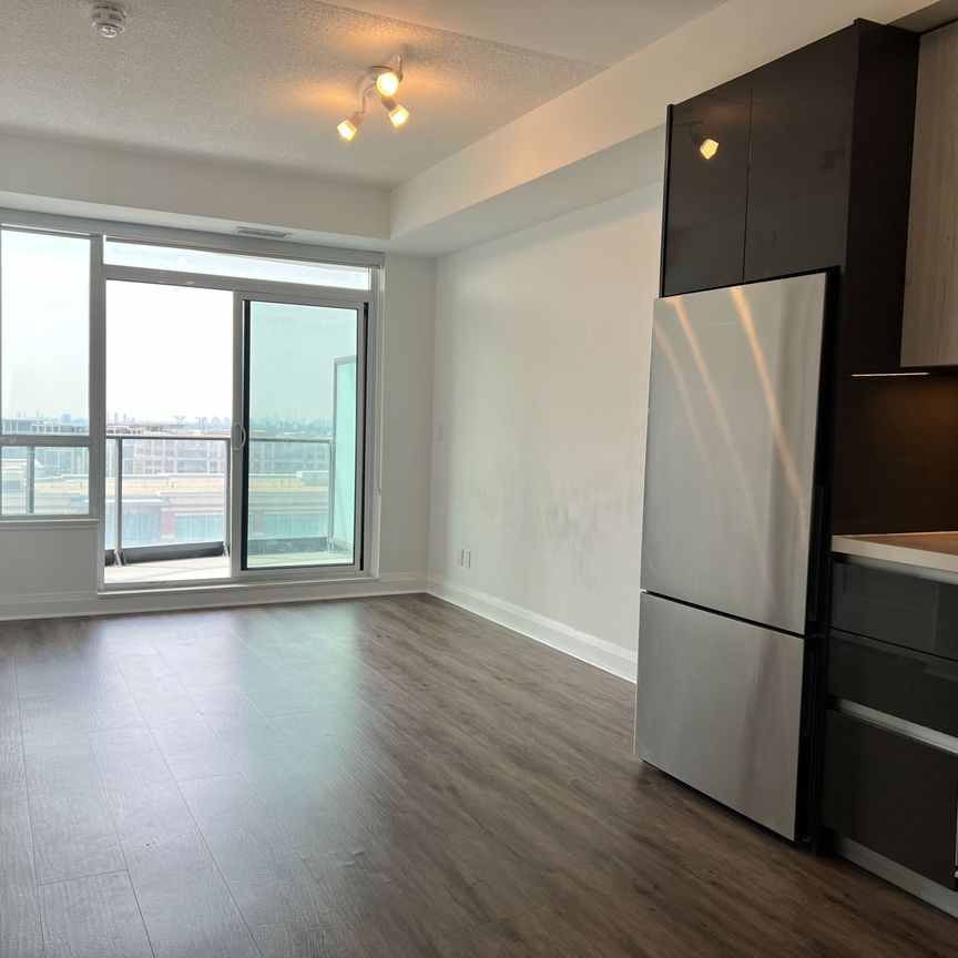 For Lease - 398 Highway 7 N/A Unit# 1607, Richmond Hill, Ontario - Photo 1