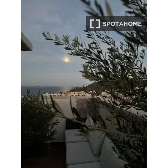 3 room luxury Flat for rent in Villajoyosa, Valencia - Photo 1