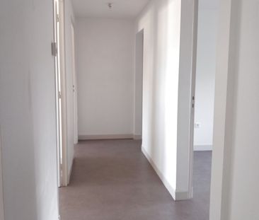 Location Appartement 4 pièces 74m² MARMANDE 47200 - Photo 1