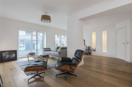 Sienna Buildings, 47 Hatton Garden, London, EC1N 8EX - Photo 4