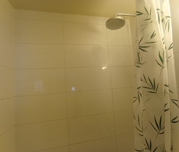 Eaux-Vives / Genève - Studio Meublé de +/- 42 m² - À deux pas du Lac - Foto 6