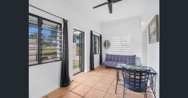 So Very Rare! Right on the Esplanade! - Photo 1