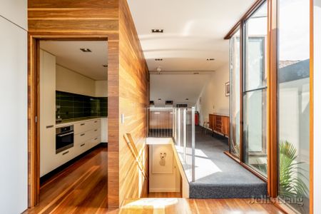 360 Cardigan Street, Carlton - Photo 3