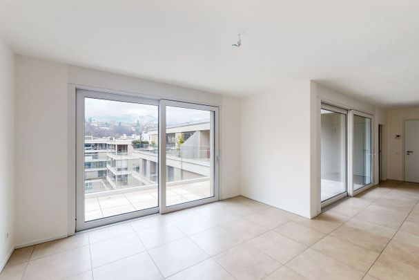 Ultimo piano con stile: vivere nella residenza Parco Cornaredo - Photo 1