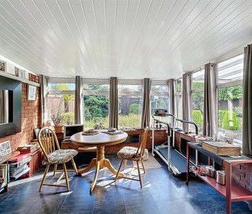 2 bedroom semi-detached bungalow to rent - Photo 1