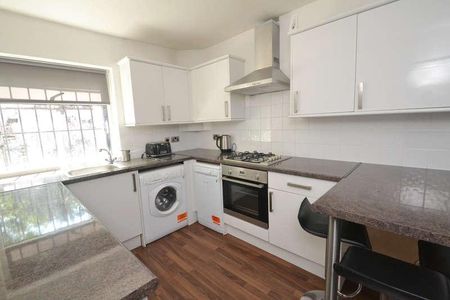 Whitby Road, Fallowfield, Manchester, M14 - Photo 2