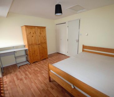 2 bedroom maisonette to rent - Photo 3