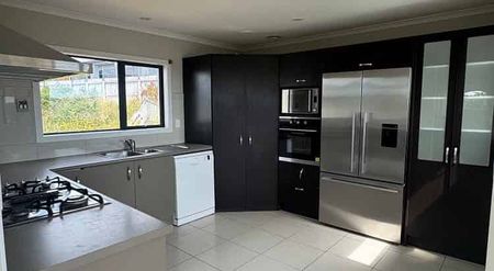 Large family home with good view - Photo 3