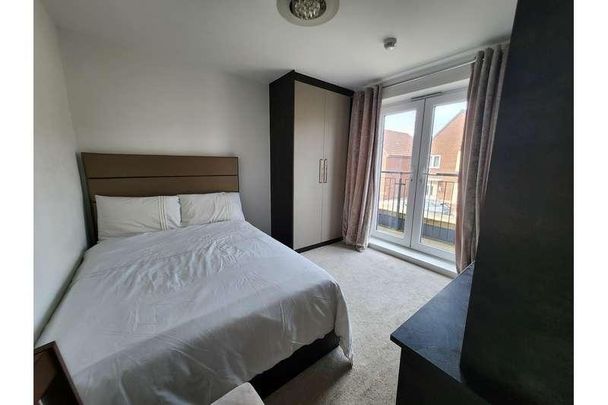 Majestic, Bridgwater, TA6 - Photo 1