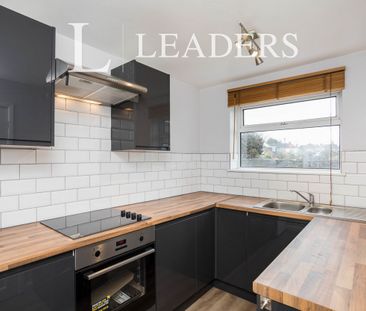 2 bedroom maisonette to rent Oaklands, Oakhill Road, RH13 - Photo 6