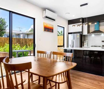 Great Location - Photo 3