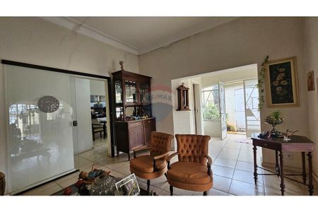 "Alugue: Casa 3 Suítes no Centro, Aceita Pets!" - Photo 3