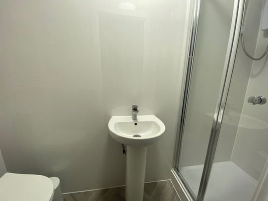 Bertram Street, CARDIFF - Photo 1