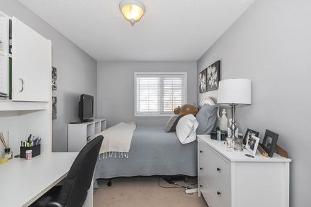 1155 Gordon St • A, Guelph - Photo 5