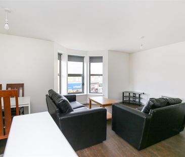 3 bed apartment to rent in Warton Terrace, Newcastle Upon Tyne, NE6 - Photo 2