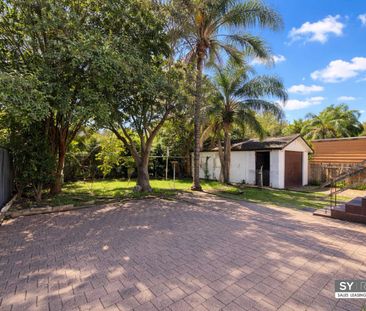 Spacious & Well-Maintained Original Home in a Convenient Kingswood ... - Photo 6