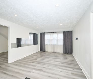 For Lease - 6172 William Street Unit# 2, Niagara Falls, Ontario - Photo 4