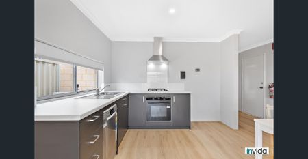 Contemporary, Private Ensuite Room in Golden Bay, WA - $350 per week / Fully Furnished / All Utilities Included - Photo 5