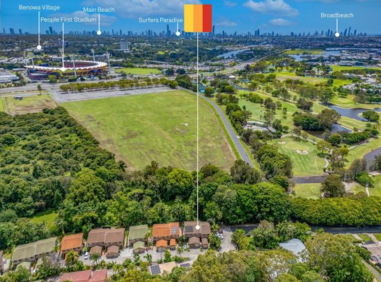 REFURBISHED TOWNHOUSE IN CARRARA'S HIDDEN GEM COMPLEX - Photo 1