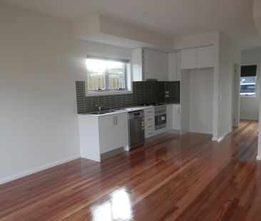 Brand new and waiting for you! - Photo 5