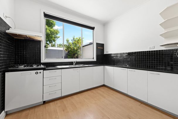 63 The Parade, Ascot Vale VIC 3032 - Photo 1