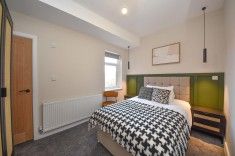 1 bed Room for Rent - Photo 2