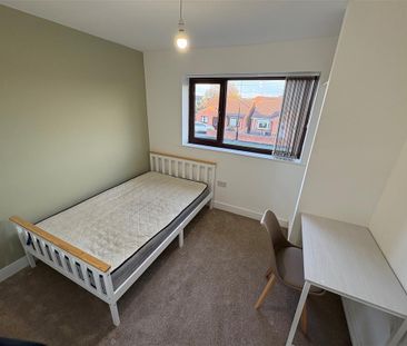 Wike Gate Road, Doncaster, Thorne - Photo 1