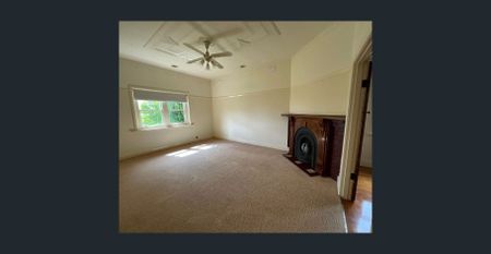 Where classic charm meets modern living - Photo 2