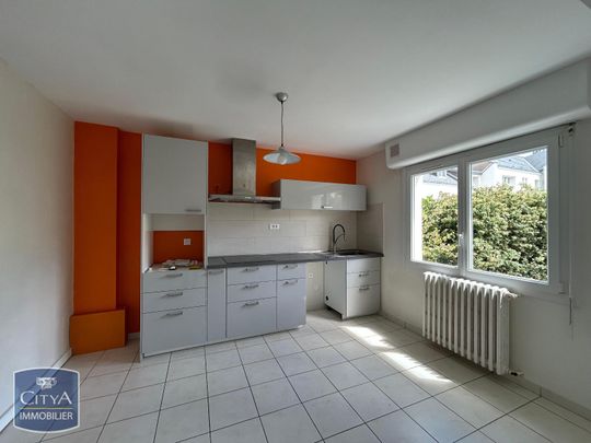 Location Appartement 5 pièces 124m² ST NAZAIRE 44600 - Photo 1