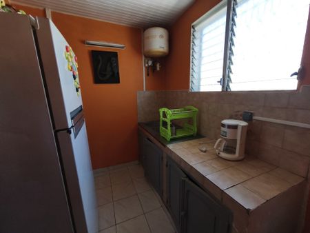 T2 meublé FORT DE FRANCE - Photo 4