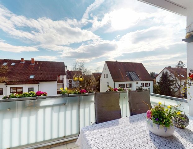 Zur Miete in Neumarkt! Gemütliche 3-Zimmer-Wohnung im 2. Obergeschoss mit Balkon und TG-Stellplatz - Foto 1