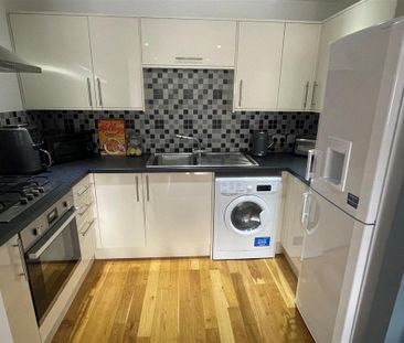1 bedroom flat to rent - Photo 6