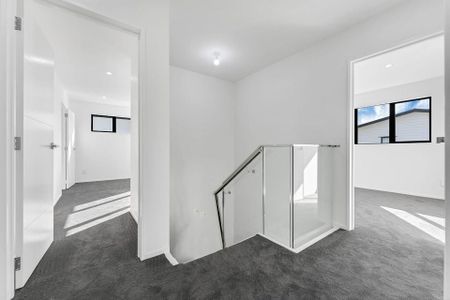 🏡 Brand New 5-Bedroom Standalone Home - Photo 3