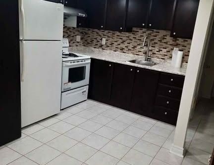 For Lease - 5896 Cozumel Drive Unit# Basement, Mississauga, Ontario - Photo 1