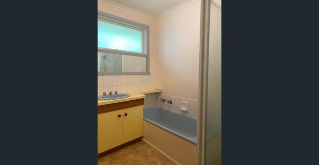 Tranquil Court Location! - Photo 1