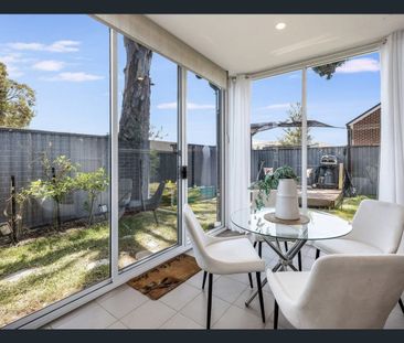 REGISTER TO INSPECT WEDNESDAY EVENING 1/04 OR CONTACT AGENT - Photo 4