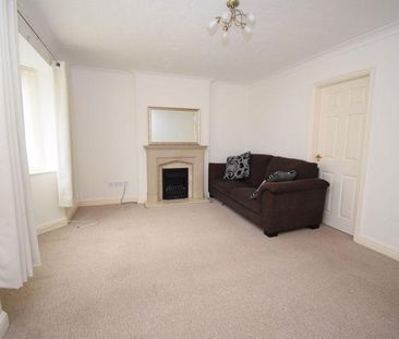 3 bedroom detached house to rent - Photo 2