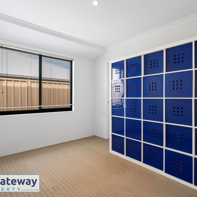 40 Honeyeater street, BEELIAR WA 6164 - Photo 1