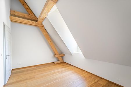 "Exklusive Wohnen - zwei Nettomietzinse + 6 Monate Einstellplatz geschenkt" - Foto 2