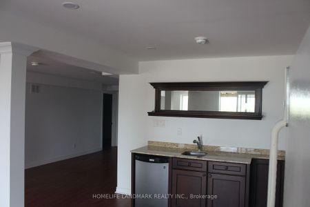 For Lease - 24 Old Field Crescent Unit# 2, Newmarket, Ontario - Photo 4