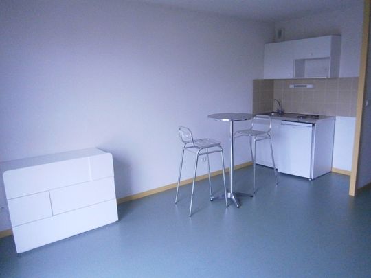 Location Appartement T1 de 25m² – Résidence étudiante University Dutreix – proche IUT du Limousin – Limoges – Begip - Photo 1