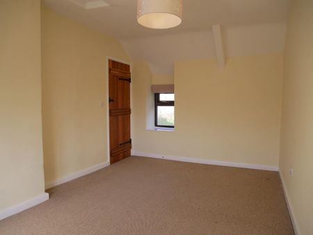 3 bedroom end of terrace house to rent - Photo 5