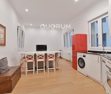 Alquiler de piso en Calle Lutxana - Photo 3