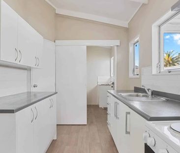 Family Friendly 3 BRM on Sunny Corner Section ... - Photo 2