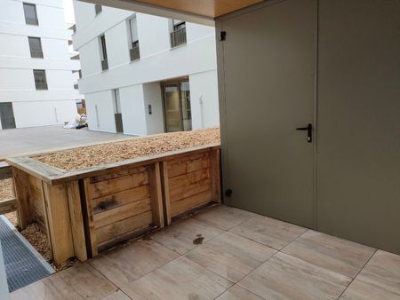 Dans résidence LE MERMOZ, T2 de 40.30 m² - Photo 3