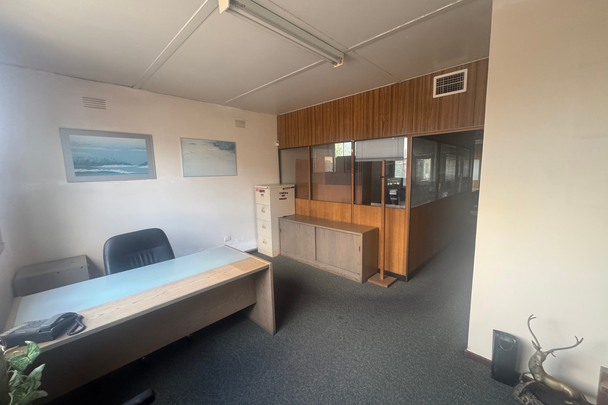 Take Your Business Upstairs! - Photo 1