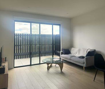 Character, Space & Opportunity in a Prime Spot - Photo 2